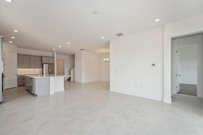 Building Photo - 16029 Volterra Point