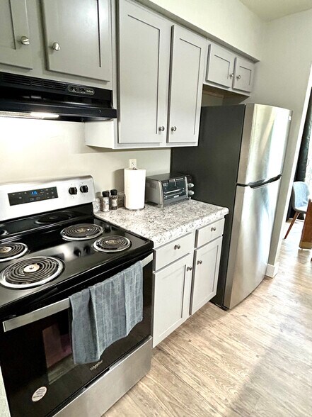 Building Photo - 4028 N Illinois Ave