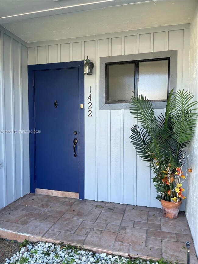 Building Photo - 1422 Amanda St