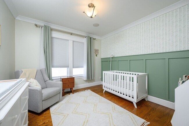 Building Photo - 39 Coffey St