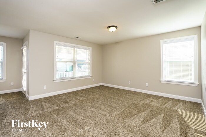 Building Photo - 111 Archer Dr