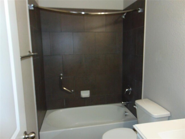 Building Photo - 1709 Arbor Knot Dr