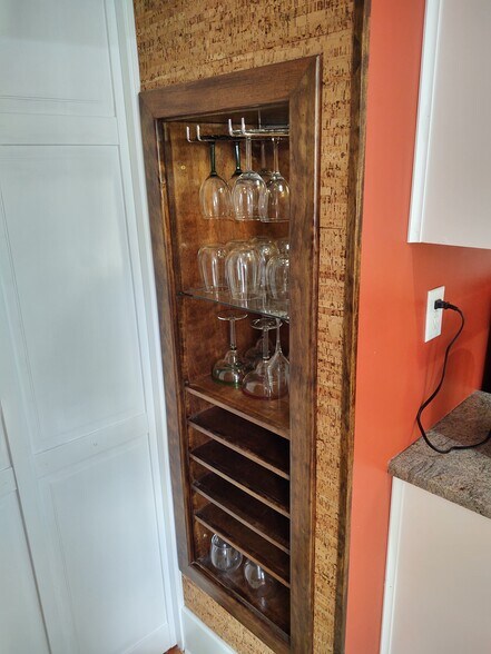 Building Photo - 1427 Stovall St