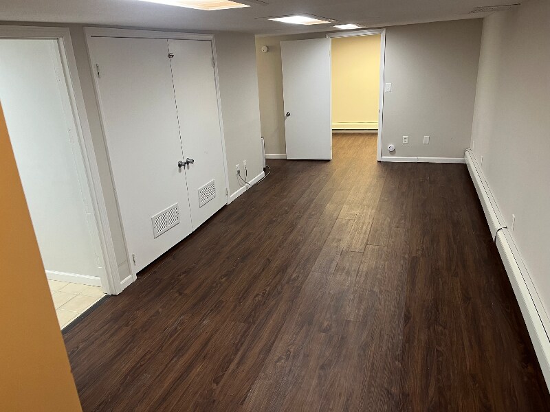 Building Photo - 1543 Bush St