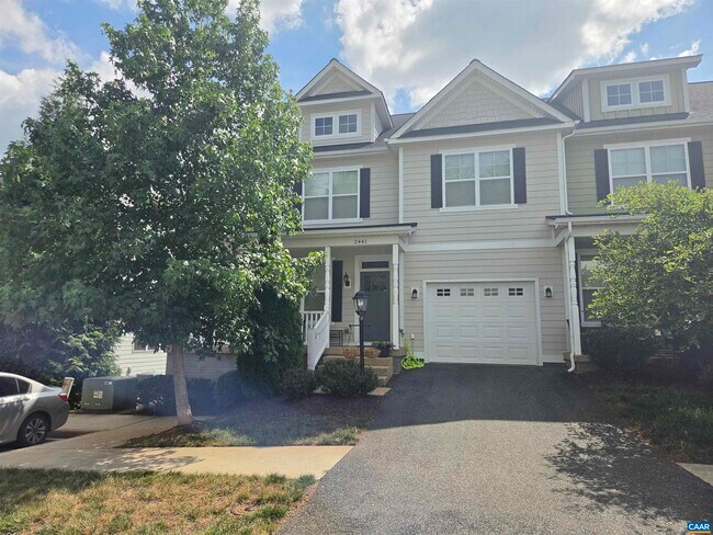 Building Photo - 2441 Winthrop Dr