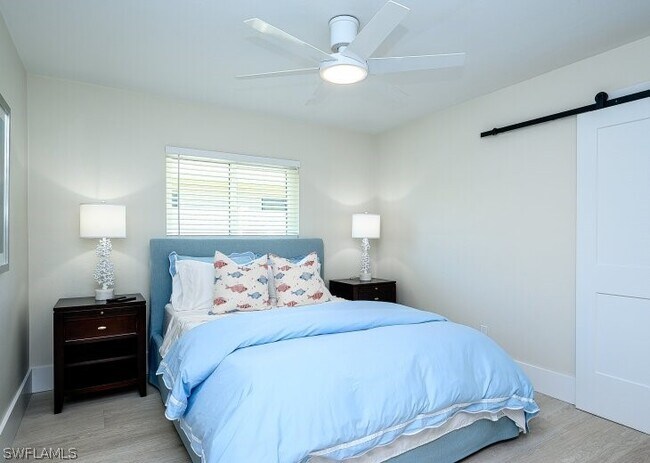 Building Photo - 760 106th Ave N