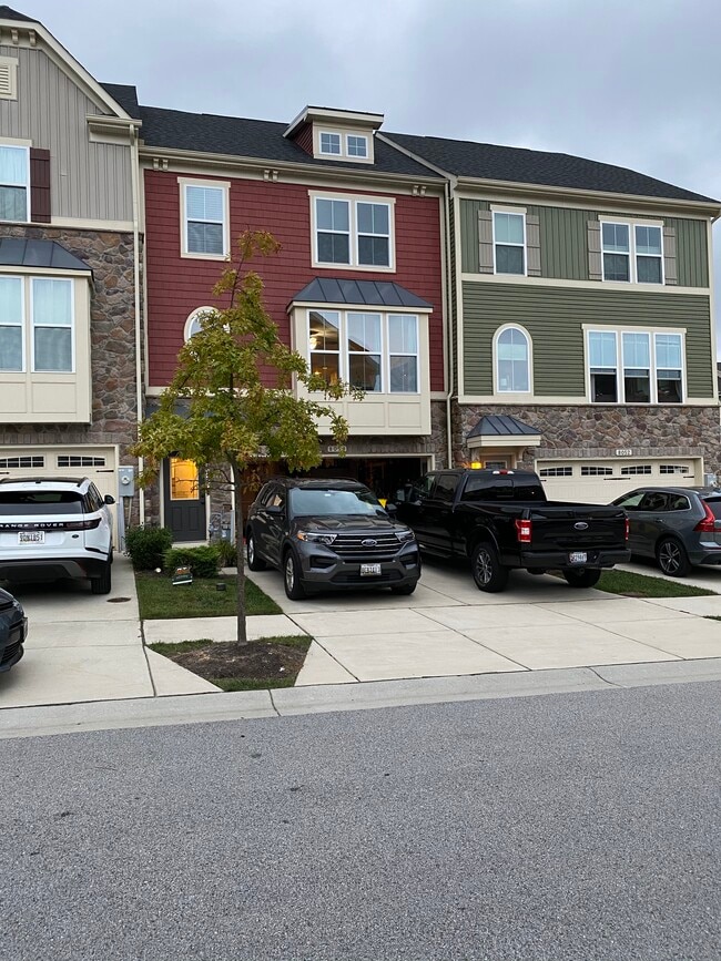 Building Photo - 8054 Elton St