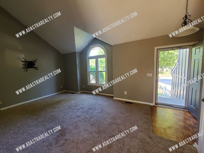 Building Photo - 14801 W 123rd Terrace