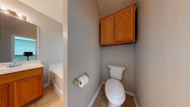 Building Photo - 217 Augsburg Ct