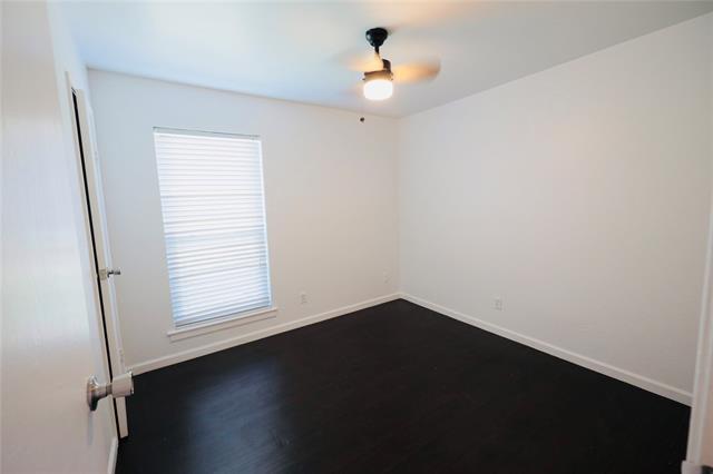Building Photo - 991 Redcedar Way Dr