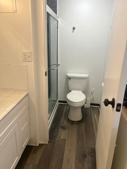 Building Photo - 21001 Plummer St