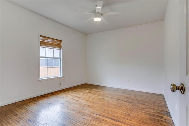 Building Photo - 716 S Rosemont Ave