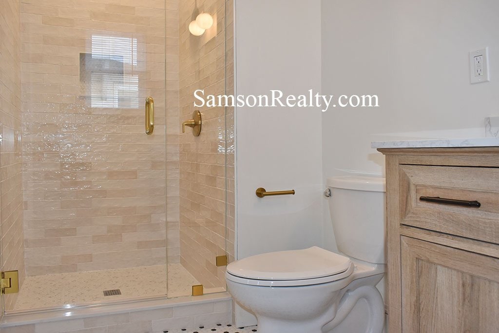 Building Photo - 405 Morris Ave