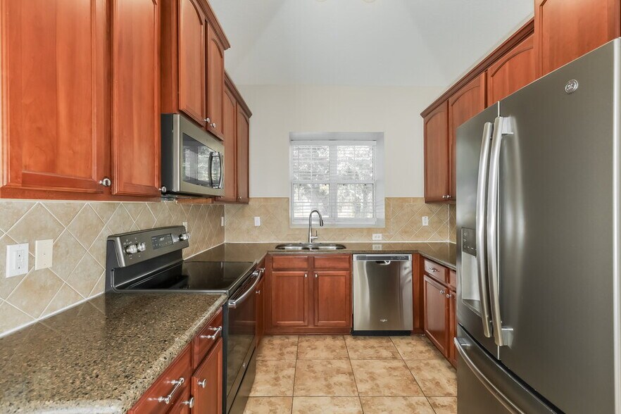 Building Photo - 11910 Old Tuscany Pl