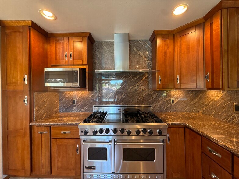 Building Photo - 3416 Withersed Ln