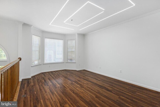 Building Photo - 18506 Carriage Walk Cir