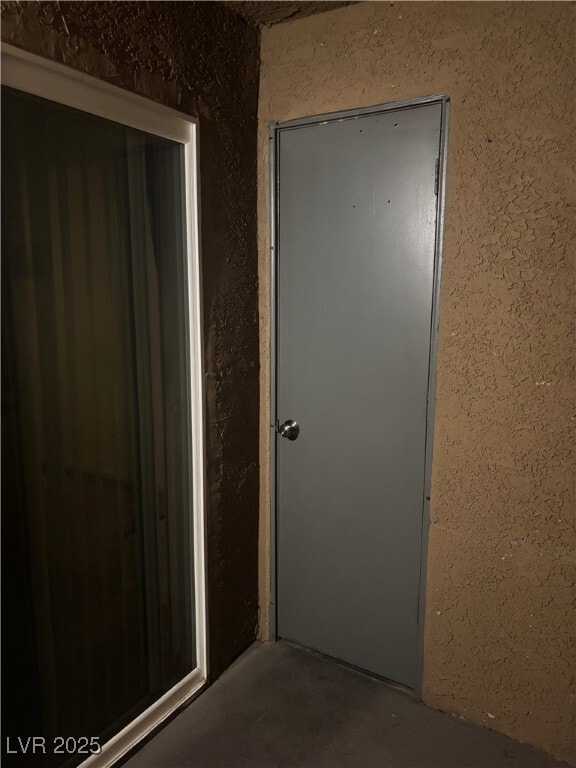 Building Photo - 220 Mission Newport Ln