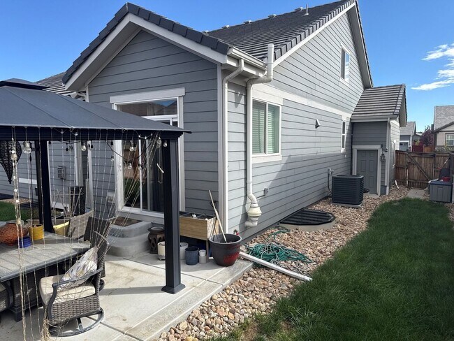 Building Photo - 11475 Helena St