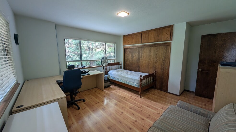 Building Photo - 14760 Echo Ridge Dr