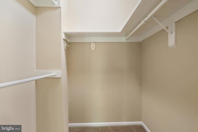 Building Photo - 3308 Woodburn Village Dr