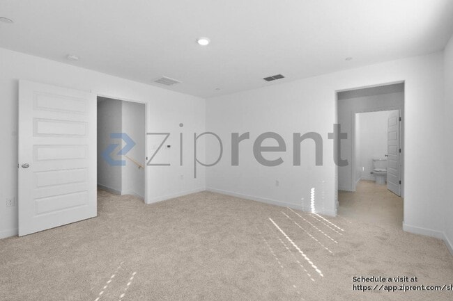 Building Photo - 8531 Anker Wy