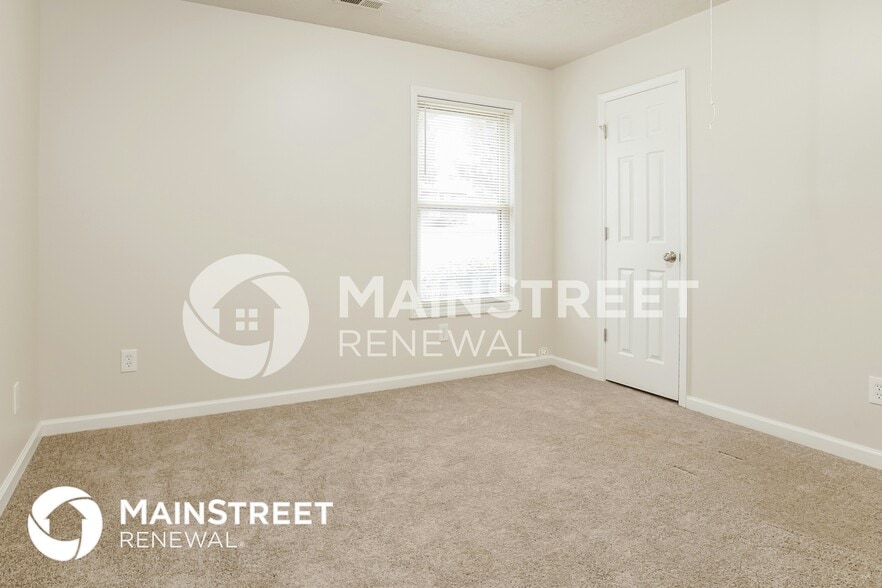 Building Photo - 4680 Murray Rd