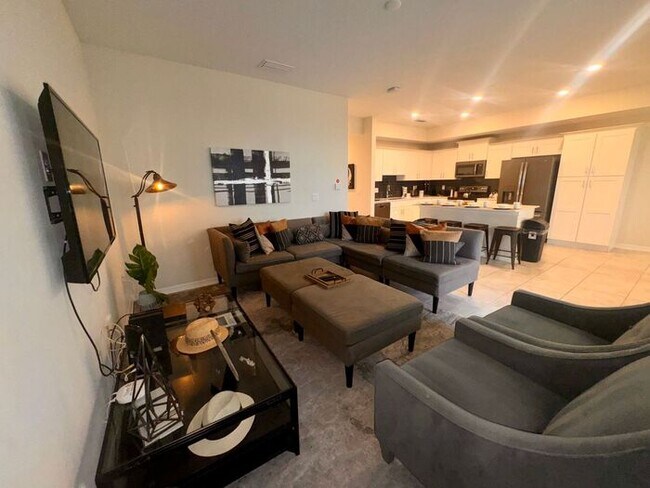 Building Photo - Fully Furnished 2/2 Luxury Storey Lake Condo near Disney with a Stunning Balcony Viiew!