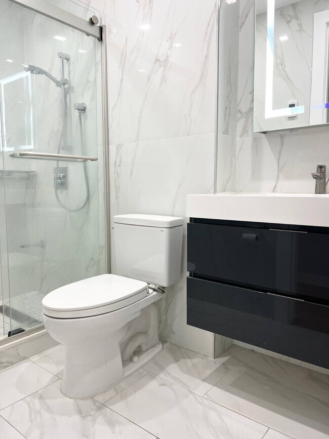 Building Photo - 945 77th St