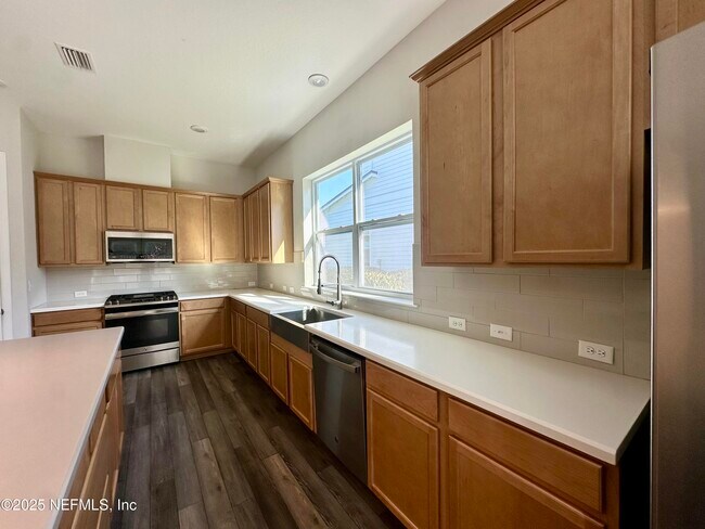 Building Photo - 453 Windley Dr