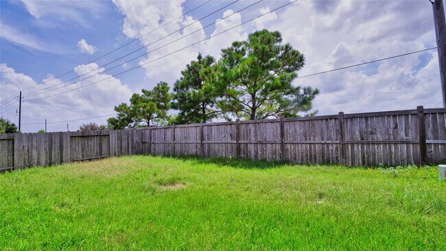 Building Photo - 4427 Aversa Dr