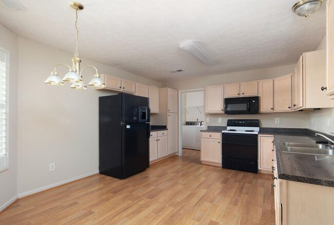 Building Photo - Beautiful 3 bedroom home in Beaumont!