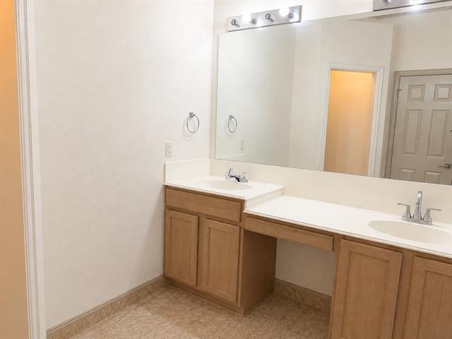 Building Photo - 809 Big Bend Dr