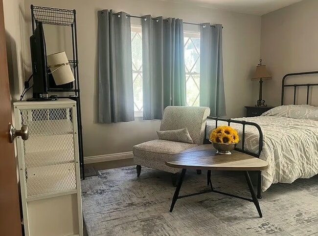 Building Photo - 13729 Philadelphia St