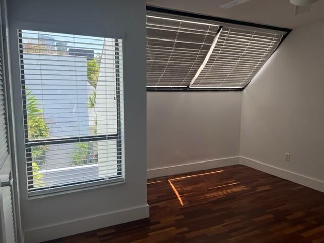 Building Photo - 2180 Brickell Ave