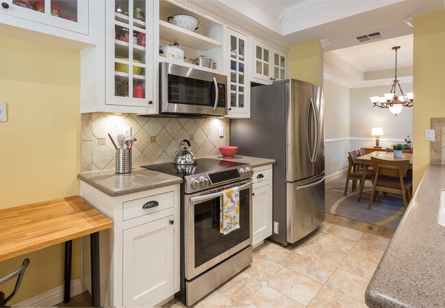 Building Photo - 4201 Via Marisol Via