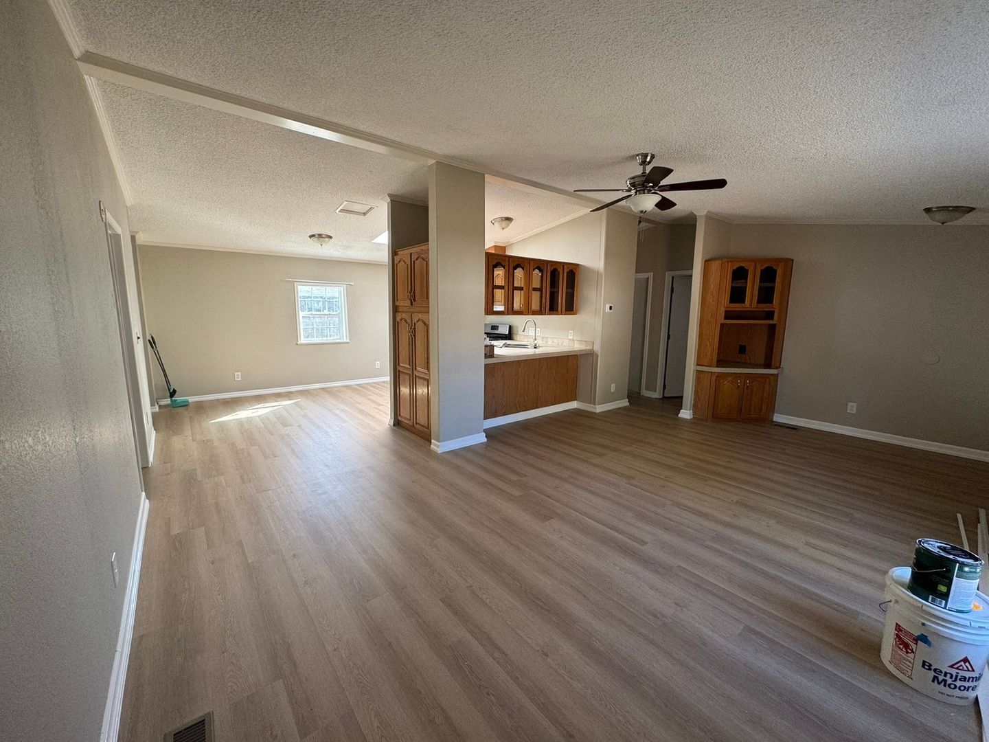 Building Photo - 1406 Winona Ct