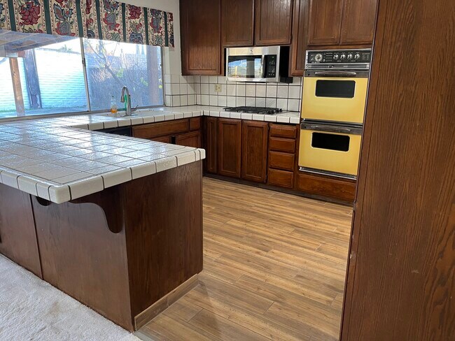 Building Photo - 3164 Brandywine Dr