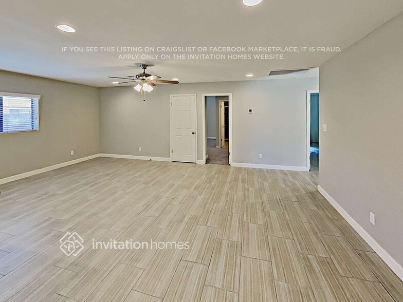 Building Photo - 810 E Todd Dr