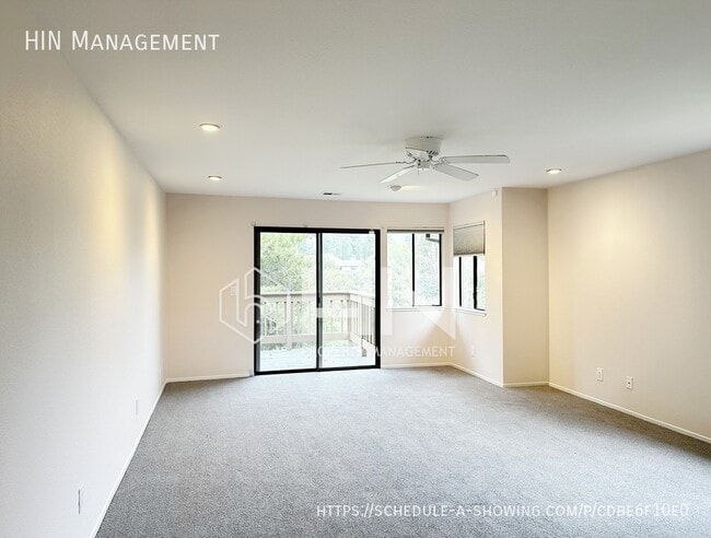 Building Photo - 1098 Ocaso Camino