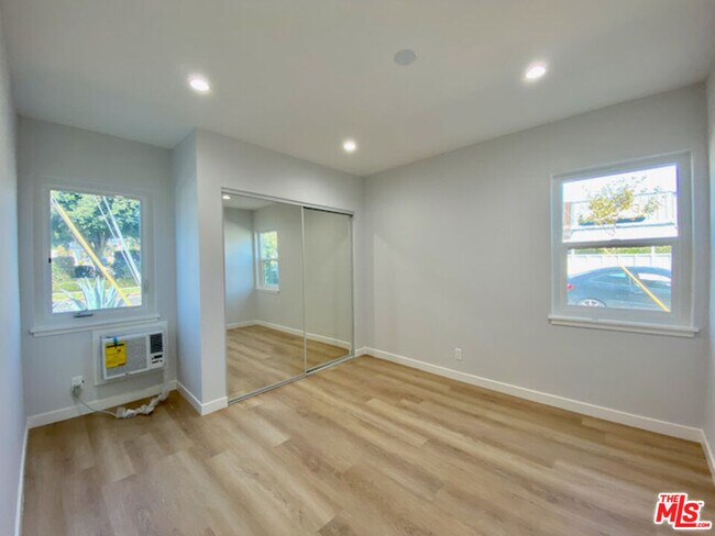 Building Photo - 11700 Dorothy St