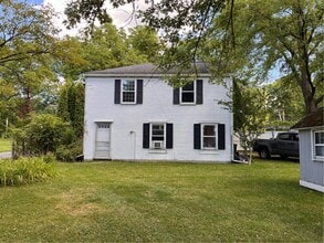 Building Photo - 410 N Main St