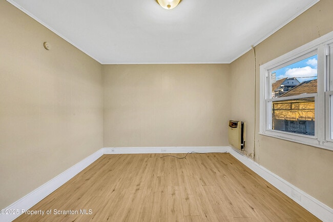 Building Photo - 1011 Washburn St