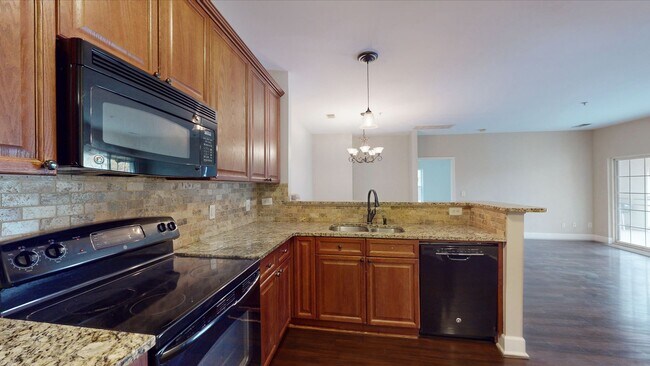 Building Photo - Lenox Village 2 Bedroom