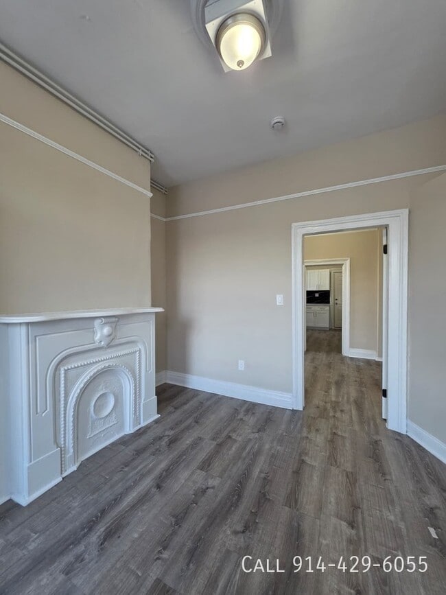 Building Photo - 175 Orchard St