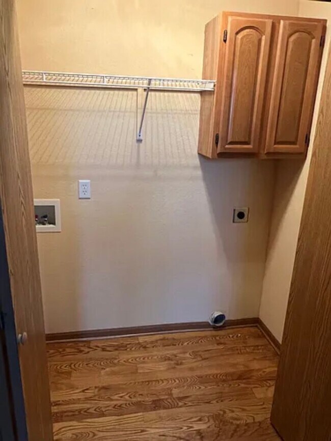 Building Photo - 1909-1911 POWHATAN