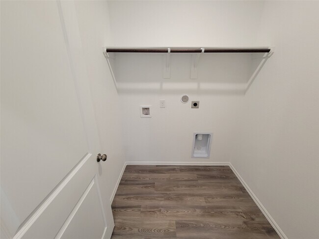 Building Photo - 26622 Castiel Dr