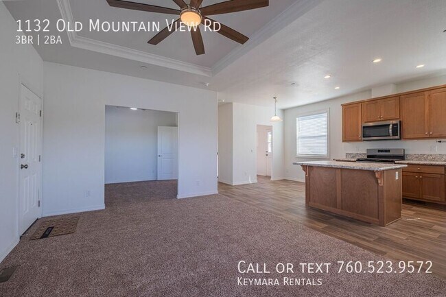 Building Photo - 1132 Old Mountain View Rd