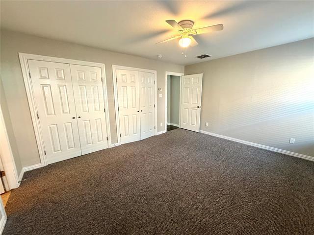 Building Photo - 2337 Bloomfield Dr