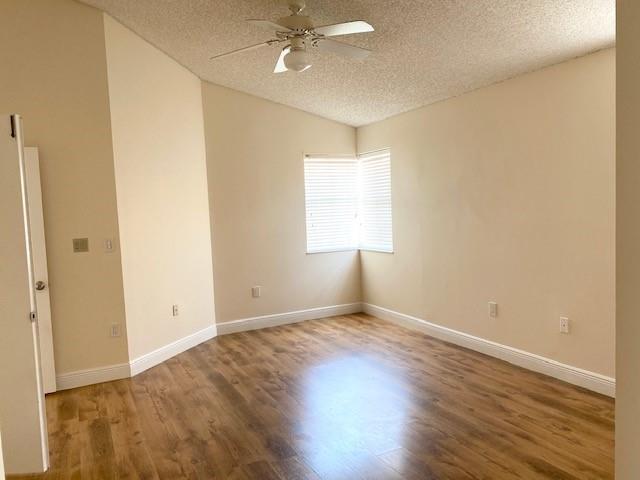 Building Photo - 3145 N 37th Ave