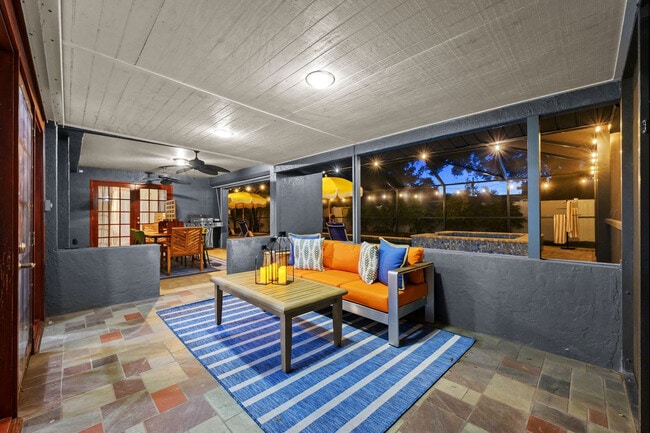 Building Photo - 11950 117th St N